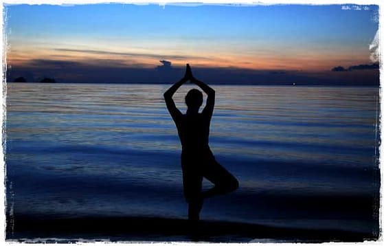 Manali Yoga Pose Silhoutte on Beach